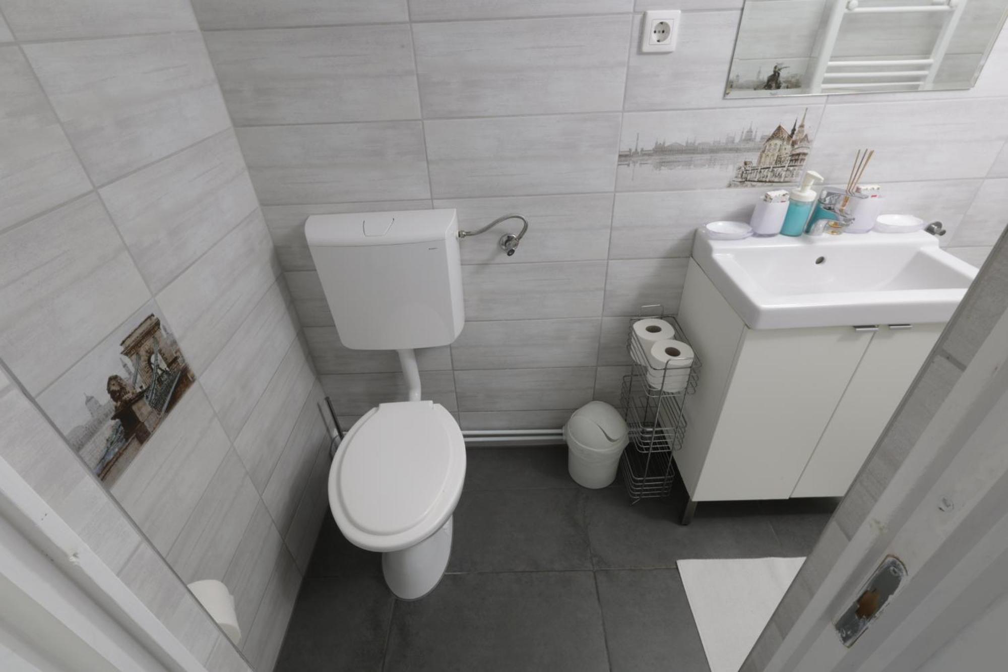 Stardust Apartman Pecs Ngoại thất bức ảnh